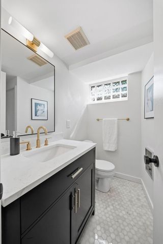 7045 Oliver Avenue S, Richfield, MN 55423