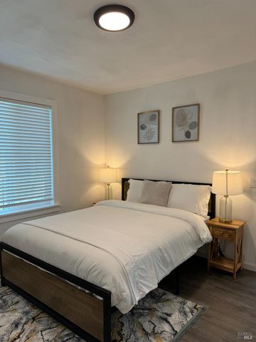 674 Willow Ave, Ukiah, CA 95482