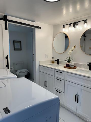 674 Willow Ave, Ukiah, CA 95482