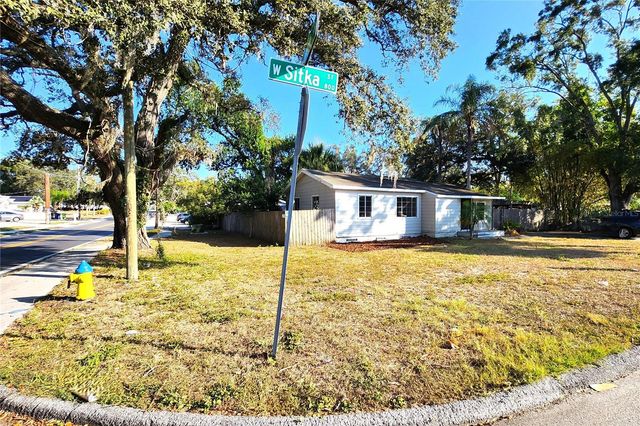 803 W SITKA STREET, Tampa, FL 33604