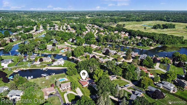 310 Pine Tree Rd Road, Lake Orion, MI 48362