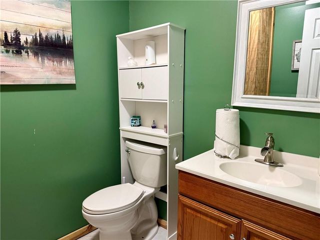 27212 E 307th Street, Harrisonville, MO 64701