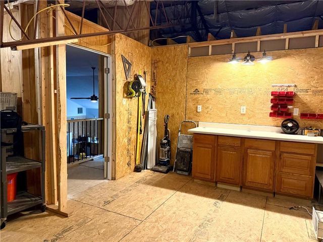 27212 E 307th Street, Harrisonville, MO 64701