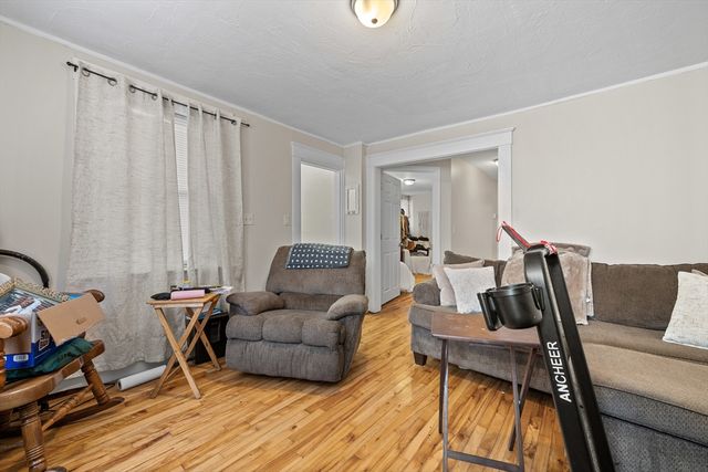 23 Twine Hurst Pl, Southbridge, MA 01550