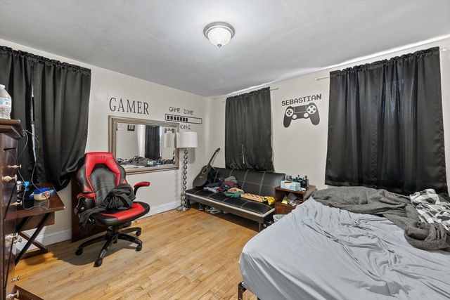 23 Twine Hurst Pl, Southbridge, MA 01550