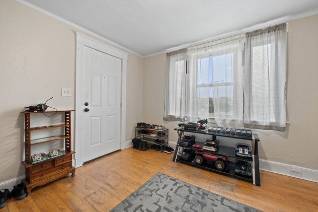 23 Twine Hurst Pl, Southbridge, MA 01550