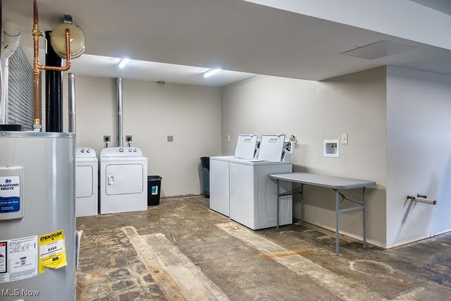 46 Parkway Place, Vienna, WV 26105