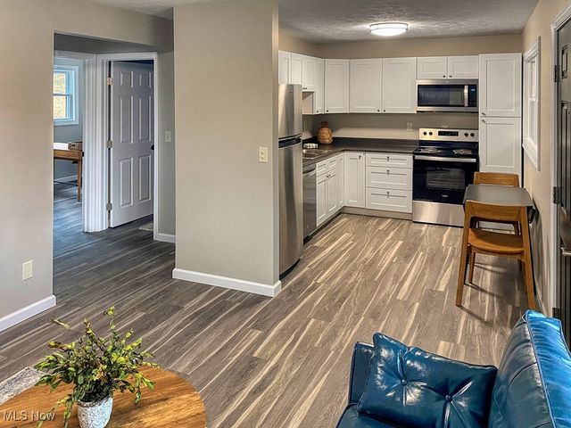 46 Parkway Place, Vienna, WV 26105