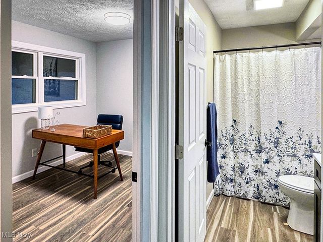 46 Parkway Place, Vienna, WV 26105