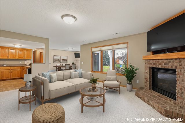 15714 Aurora Avenue, Urbandale, IA 50323