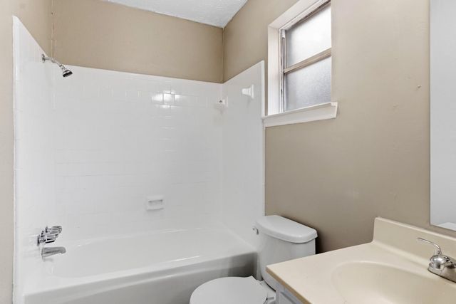4550 Chestergate Drive, Spring, TX 77373