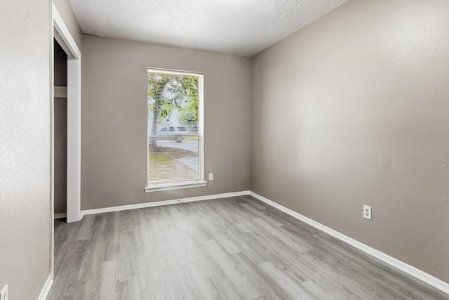 4550 Chestergate Drive, Spring, TX 77373