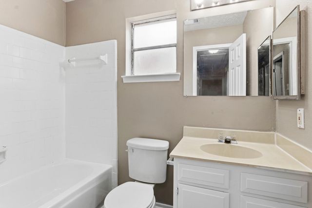 4550 Chestergate Drive, Spring, TX 77373