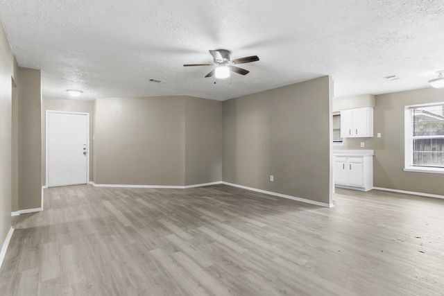 4550 Chestergate Drive, Spring, TX 77373