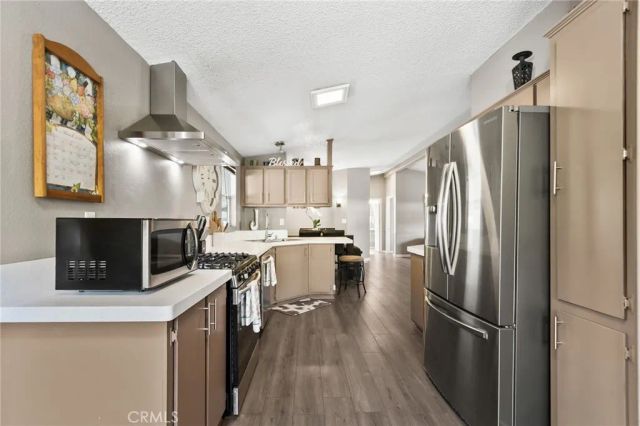 4901 Green River 303, Corona, CA 92880