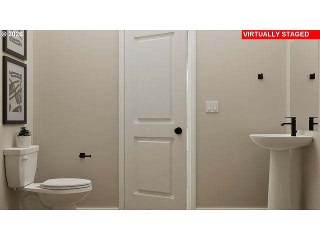 3301 Quail Ave, Woodburn, OR 97071