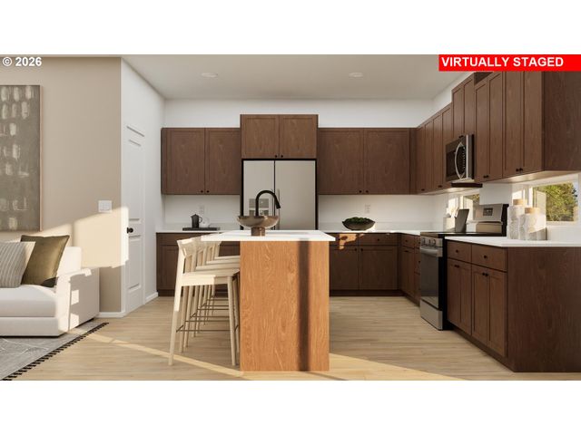 3301 Quail Ave, Woodburn, OR 97071