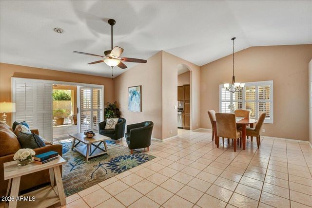 19824 N 90TH Drive, Peoria, AZ 85382