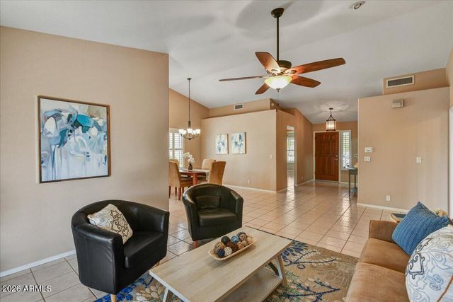 19824 N 90TH Drive, Peoria, AZ 85382