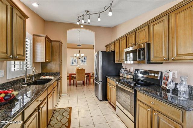 19824 N 90TH Drive, Peoria, AZ 85382