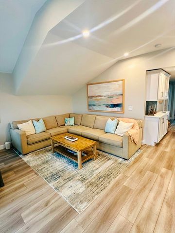 49 Northern Blvd, Newbury, MA 01951