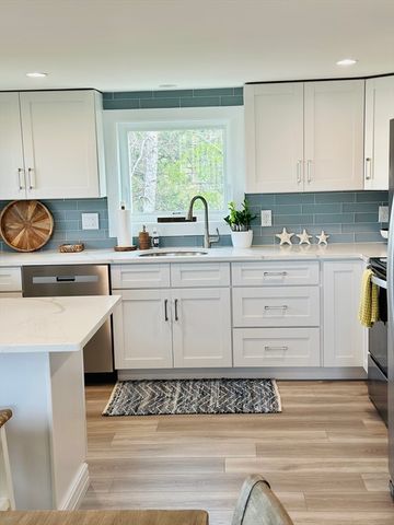 49 Northern Blvd, Newbury, MA 01951