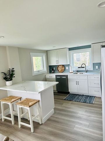 49 Northern Blvd, Newbury, MA 01951