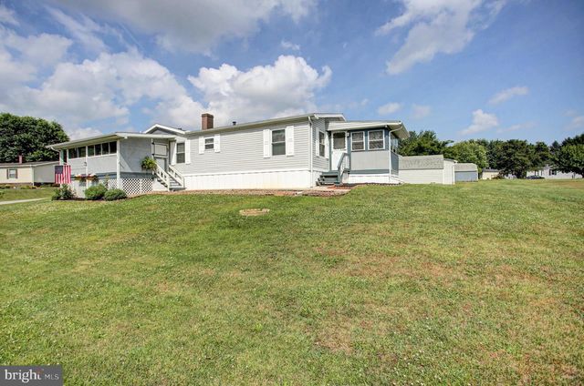 30 SPRING DR, Shippensburg, PA 17257