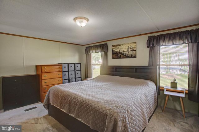 30 SPRING DR, Shippensburg, PA 17257