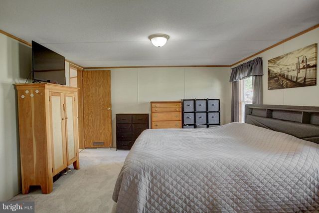30 SPRING DR, Shippensburg, PA 17257