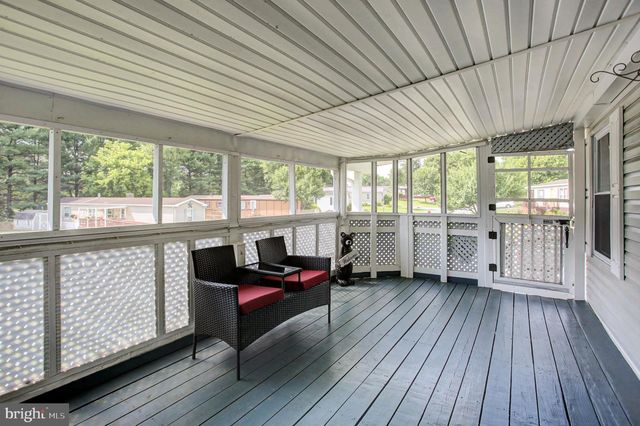 30 SPRING DR, Shippensburg, PA 17257