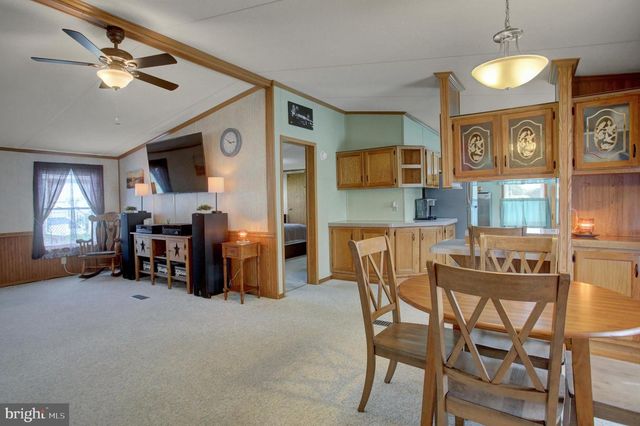 30 SPRING DR, Shippensburg, PA 17257