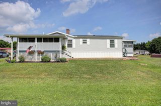 30 SPRING DR, Shippensburg, PA 17257