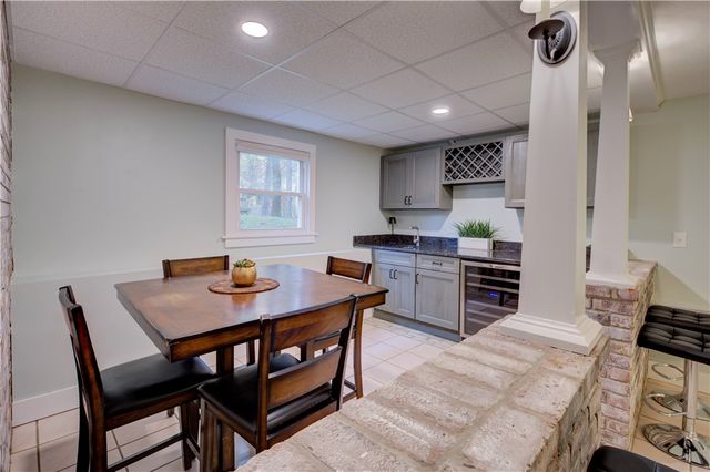 181 Heritage Drive, Warwick, RI 02818