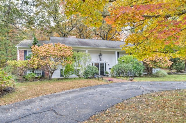 181 Heritage Drive, Warwick, RI 02818