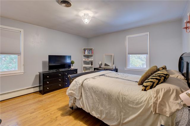 181 Heritage Drive, Warwick, RI 02818