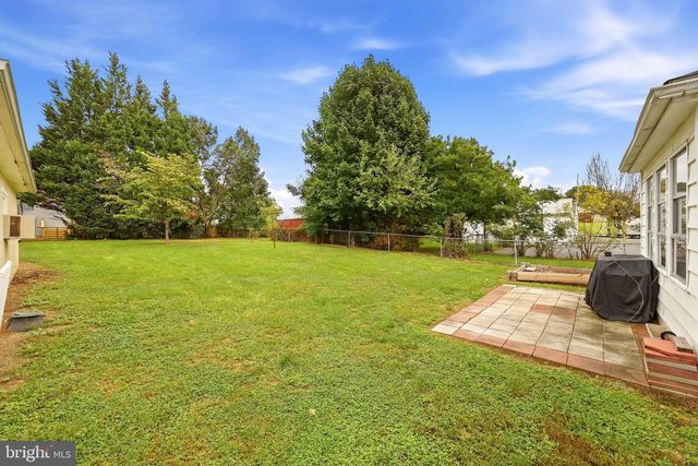 427 WOODBURY AVE, Martinsburg, WV 25404