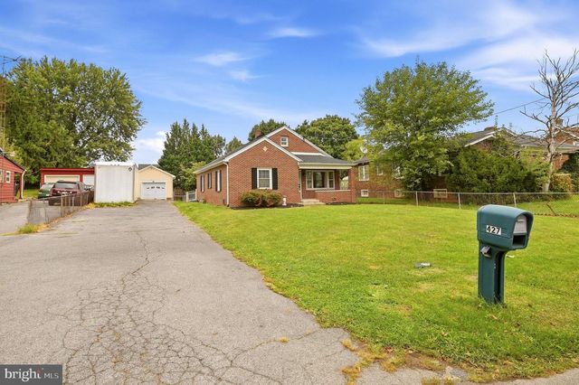 427 WOODBURY AVE, Martinsburg, WV 25404
