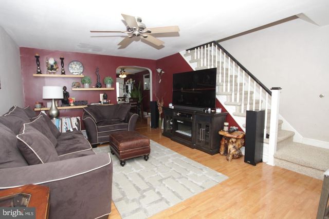 414 RIVELY AVE, Collingdale, PA 19023