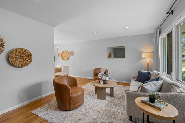 10631 Xavier Avenue S, Bloomington, MN 55437