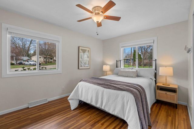 10631 Xavier Avenue S, Bloomington, MN 55437