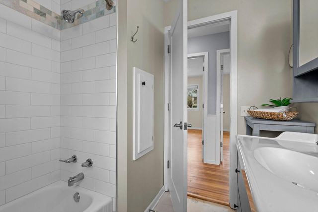 10631 Xavier Avenue S, Bloomington, MN 55437