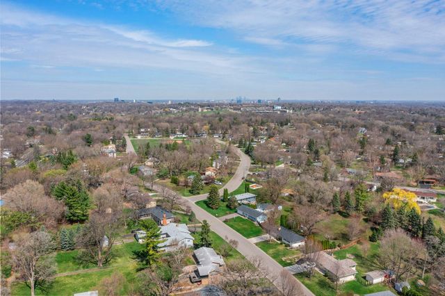 10631 Xavier Avenue S, Bloomington, MN 55437