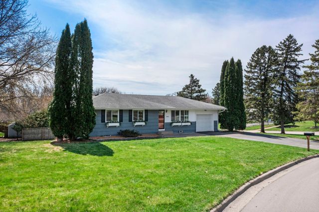 10631 Xavier Avenue S, Bloomington, MN 55437