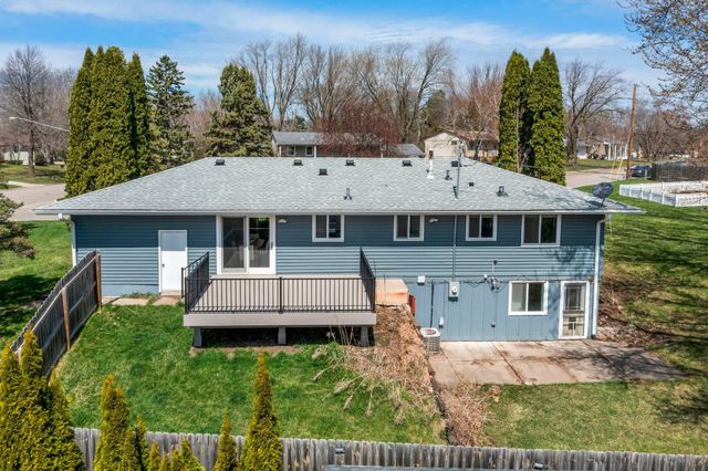 10631 Xavier Avenue S, Bloomington, MN 55437