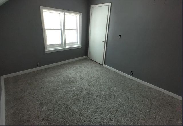 303 Rathburn, Hwrdctyvlg-rynldstwp, MI 49329