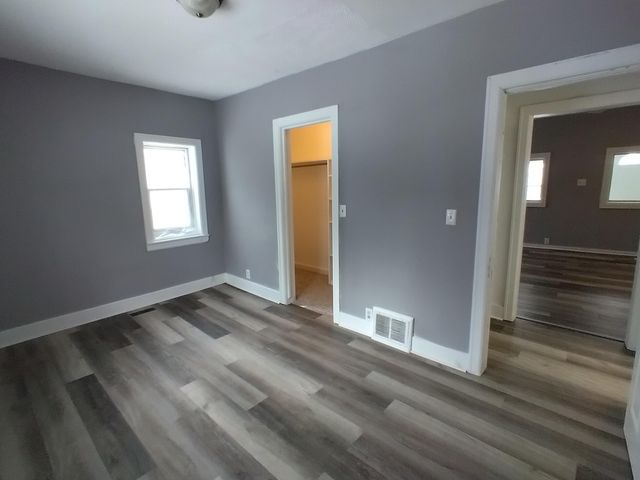 303 Rathburn, Hwrdctyvlg-rynldstwp, MI 49329