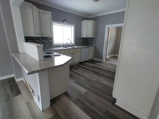 303 Rathburn, Hwrdctyvlg-rynldstwp, MI 49329