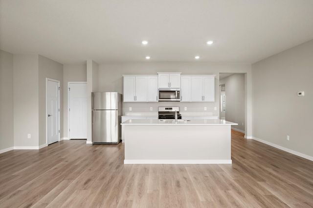 7701 Birch Street, Clear Lake, MN 55319