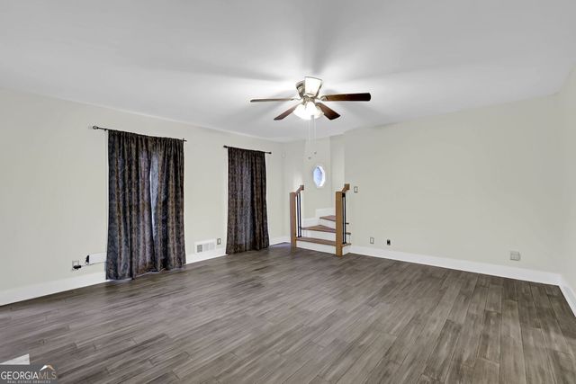2683 Ashworth Circle SW, Snellville, GA 30078